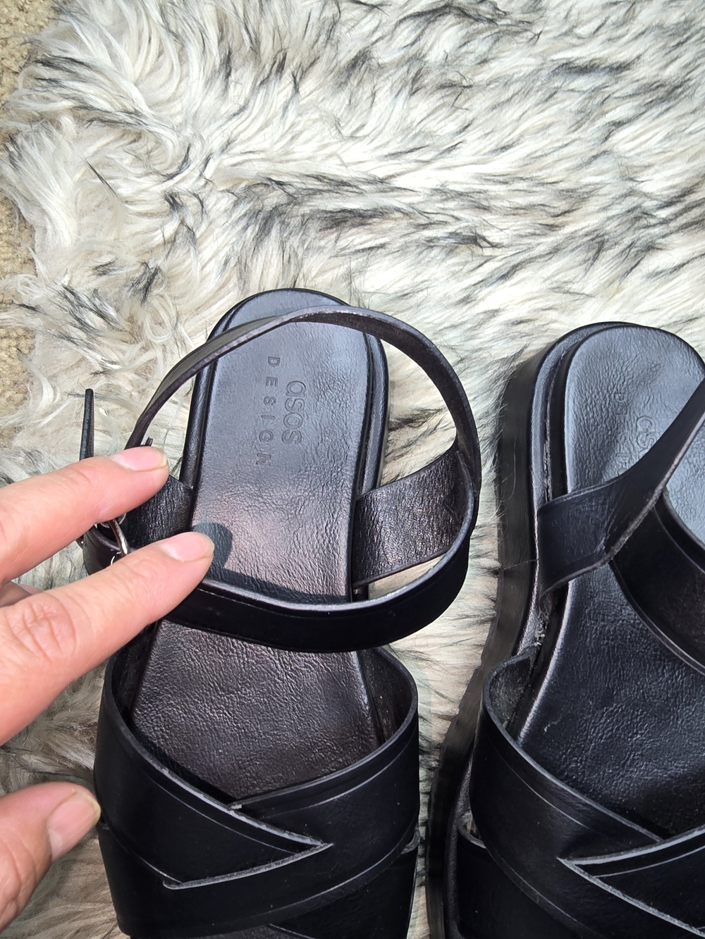 ASOS Black Leather Cross-Strap Buckle Sandals - Picture 3 of 7